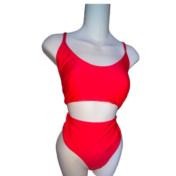 Blooming Jelly WOMAN’S Red Two Piece Swimsuit XL NWOT - Picture 1 of 7